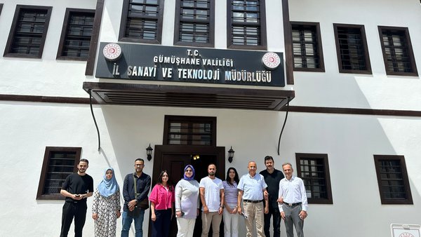 Gümüşhane-TTO İl Sanayi ve Teknoloji Müdürlüğü ile Dış paydaş toplantısını gerçekleştirdi.