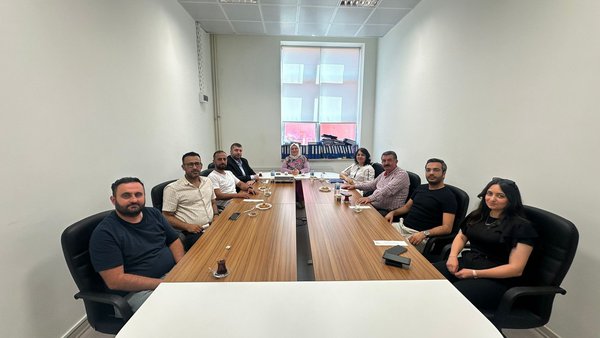 Gümüşhane-TTO Kent Konseyi ile Dış paydaş görüşmesi gerçekleştirdi.